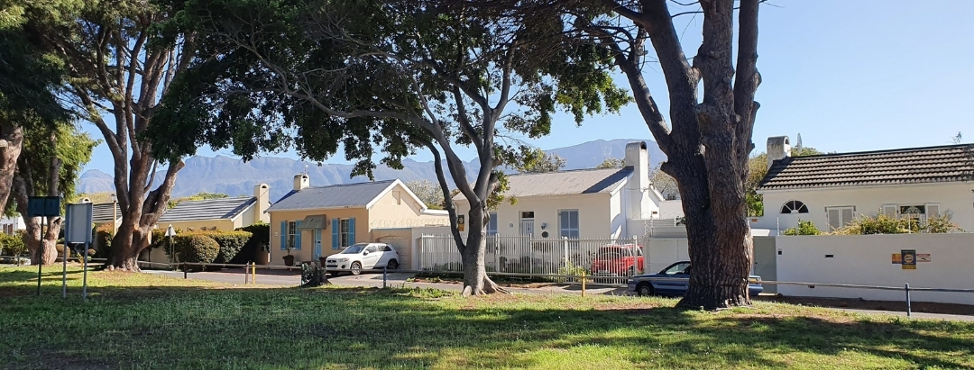 Diep River, Cape Town - family homes and townhouses