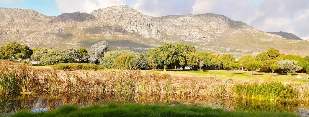 Kirstenhof, Cape Town - homes near Tokai Wetlands
