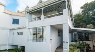 5 Bedroom House For Sale in Newlands