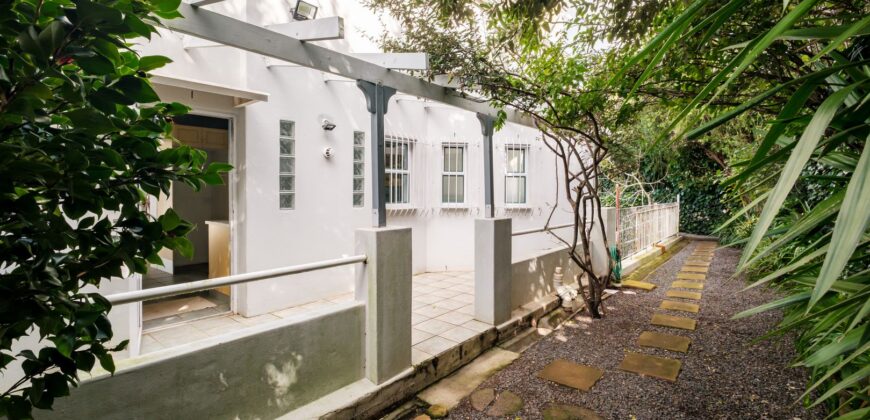 5 Bedroom House For Sale in Newlands