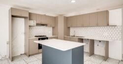 3 Bedroom House To Let in Claremont Village