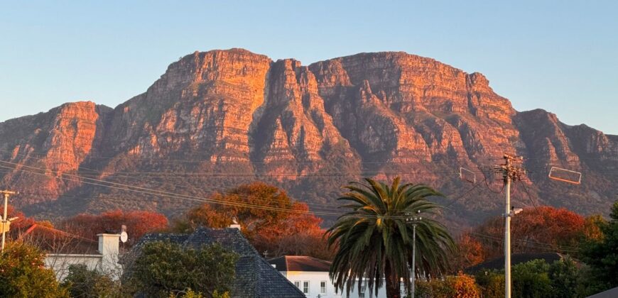 4 Bedroom House For Sale in Claremont Upper
