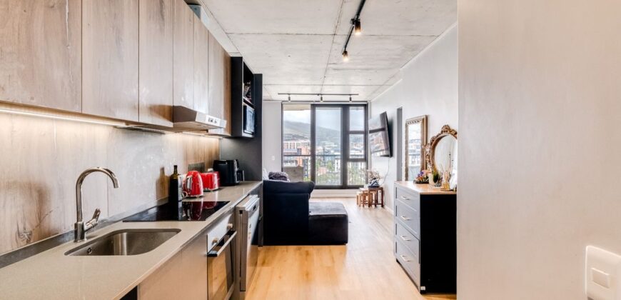 2 Bedroom Apartment For Sale in Observatory